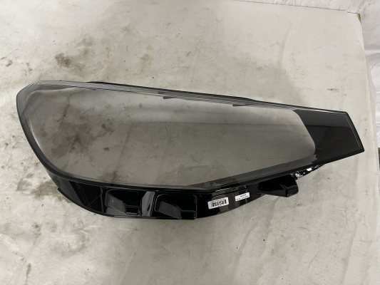 Стекло фары передней  L crozz Pro  VW  ID 4
